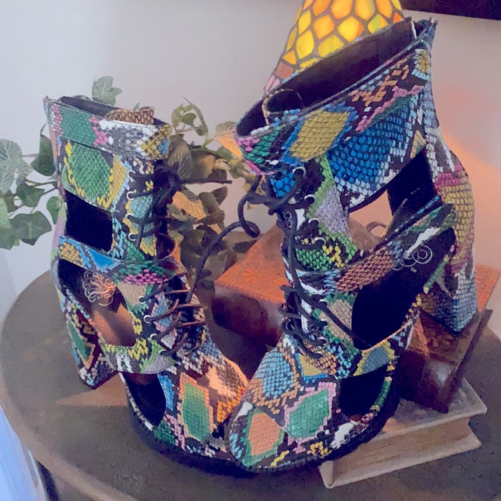 Colorful Snake Pattern Boot - image 2